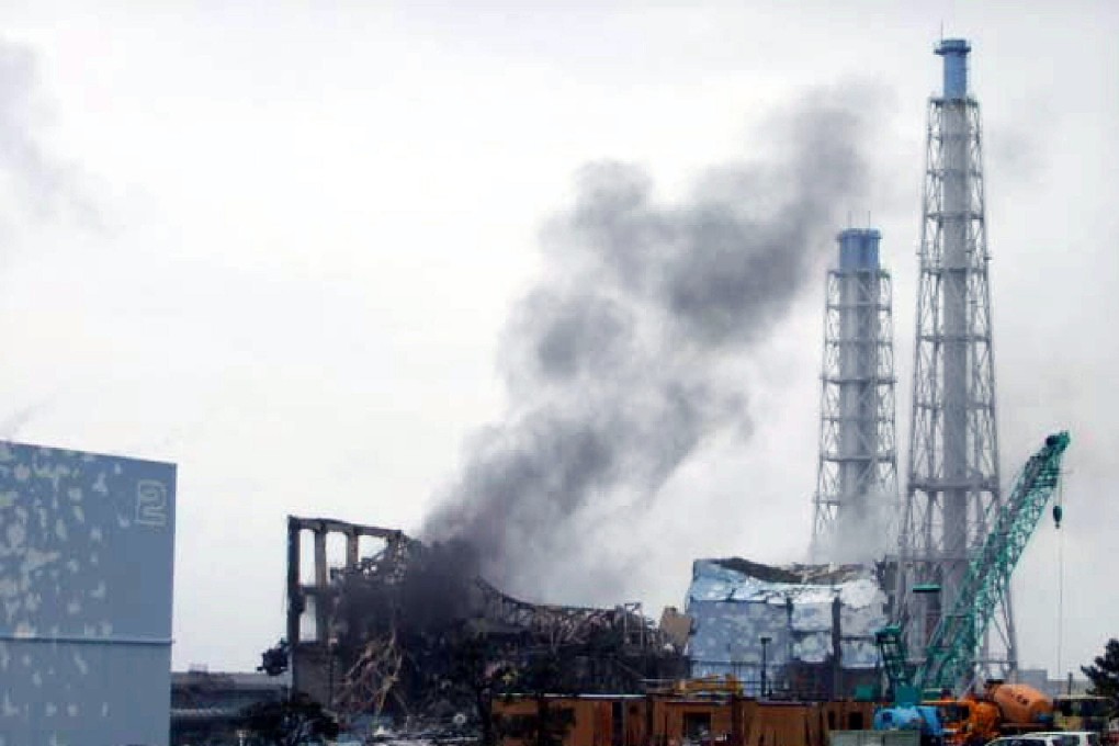 Smoke rises from the third reactor building of Tokyo Electric Power’s Fukushima Daiichi nuclear plant on March 21, 2011. Photo: AFP