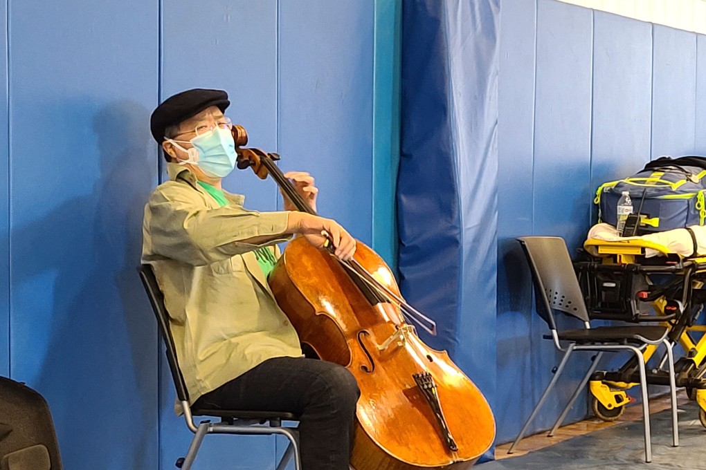 Chinese-American cellist Yo-Yo Ma performs at the Berkshire Community College in Massachusetts, United States after getting the coronavirus vaccine on Saturday. Photo: AFP / Berkshire Community College / Johah Sykes