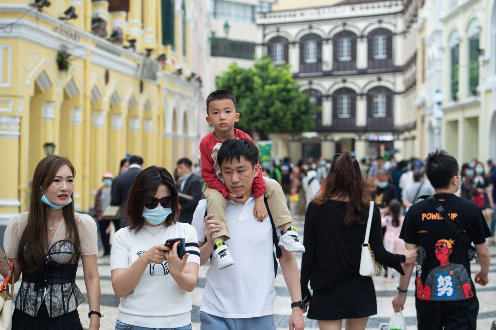 Tourists visit the Senado Square in Macau on May 3, the third day of China’s five-day May Day holiday. Photo: Xinhua