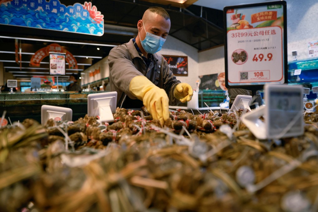 The consumer price index (CPI) rose 0.9 per cent in April from a year earlier, the statistics bureau said in a separate statement, compared with a 1.0 per cent rise tipped by a Reuters poll of analysts and a 0.4 per cent rise in March. Photo: Reuters