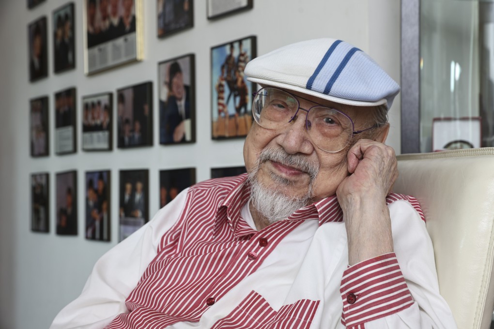Hong Kong radio DJ “Uncle” Ray Cordeiro closes a world record 72-year career tonight. Photo: K. Y. Cheng