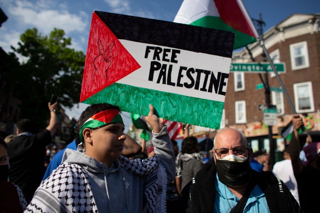 People rally in of Palestinians in Brooklyn, New York, on May 15, 2021. Photo: AFP