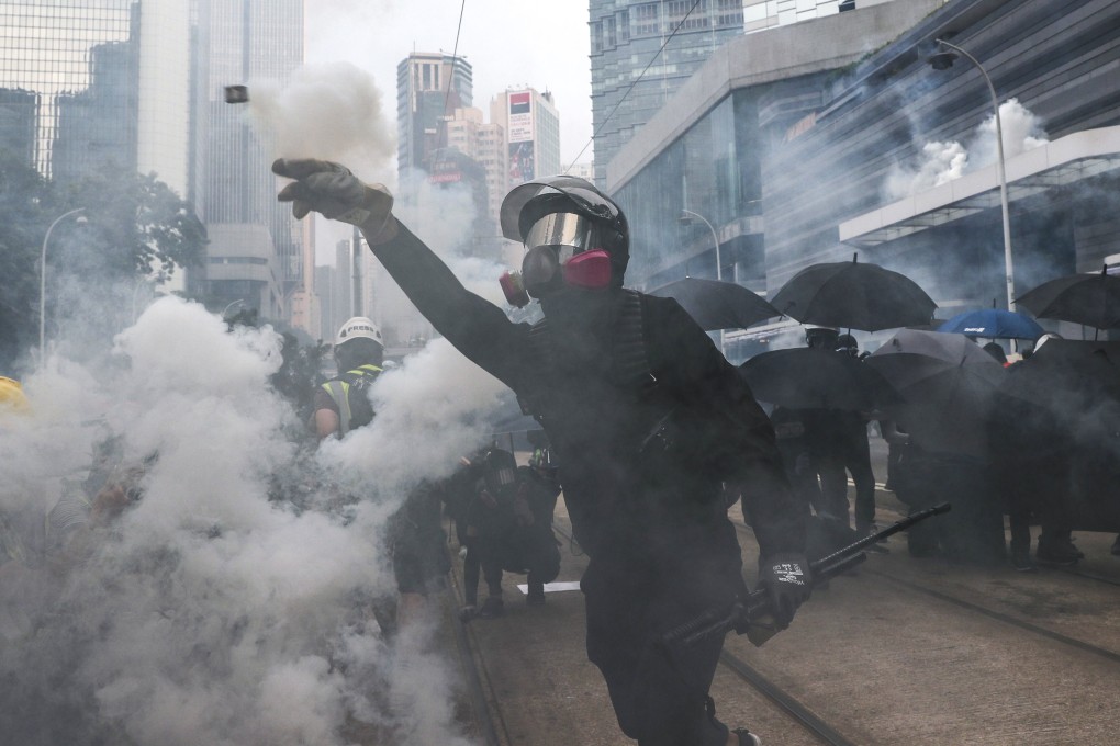 Police fire tear gas to disperse protesters during a rally from Causeway Bay to Admiralty on September 29, 2019. Photo: Sam Tsang