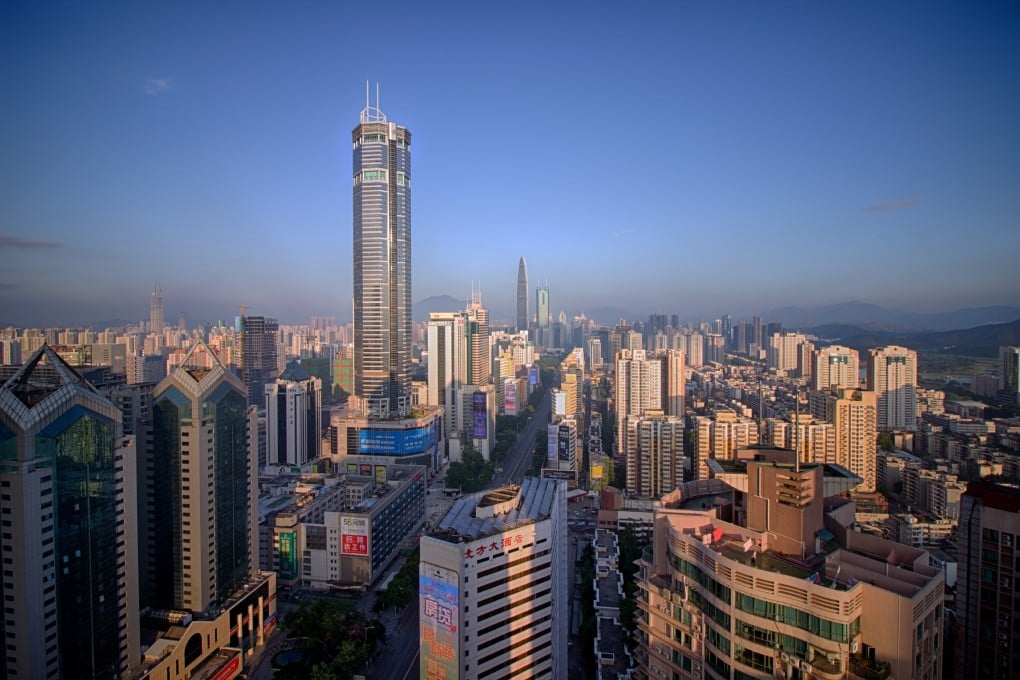 Once the second-tallest building in Shenzhen, SEG Plaza is now the eighth-tallest in the city. The tower’s unexpected shaking on Tuesday caused panic in the city’s Huaqiangbei electronics district, causing crowds to flee hurriedly through the streets.