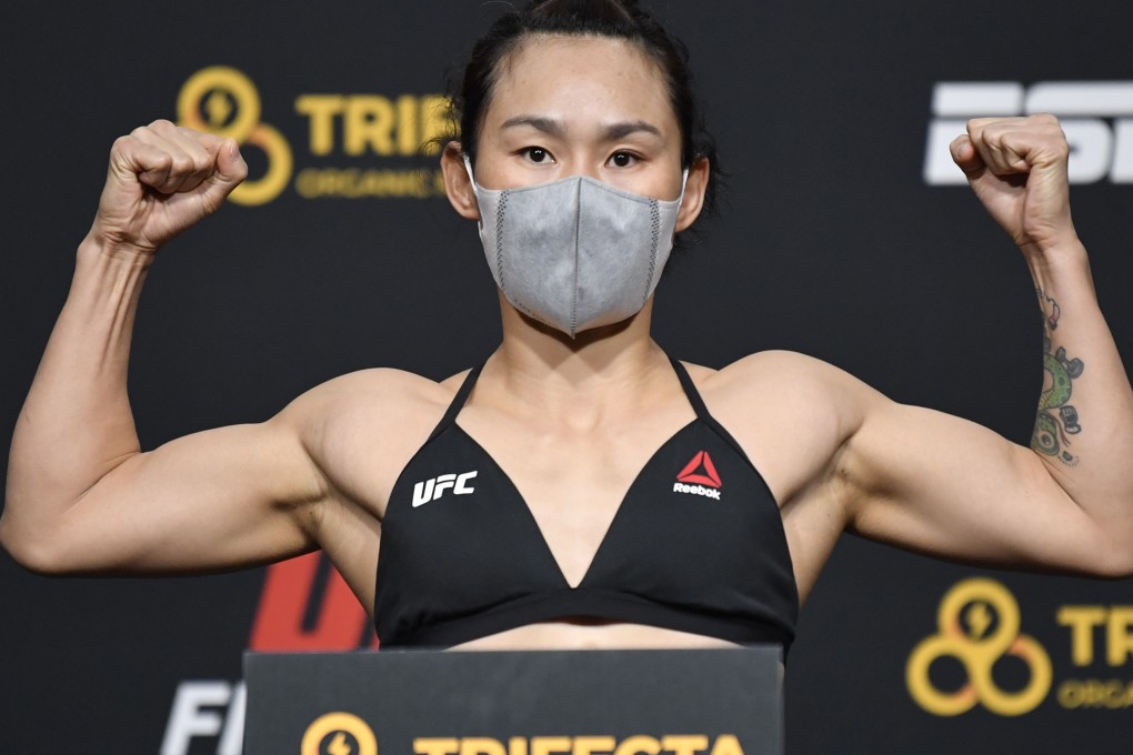 Yan Xiaonan poses on the scale during the UFC weigh-in on November 6, 2020 in Las Vegas. Photo: Jeff Bottari/Zuffa LLC