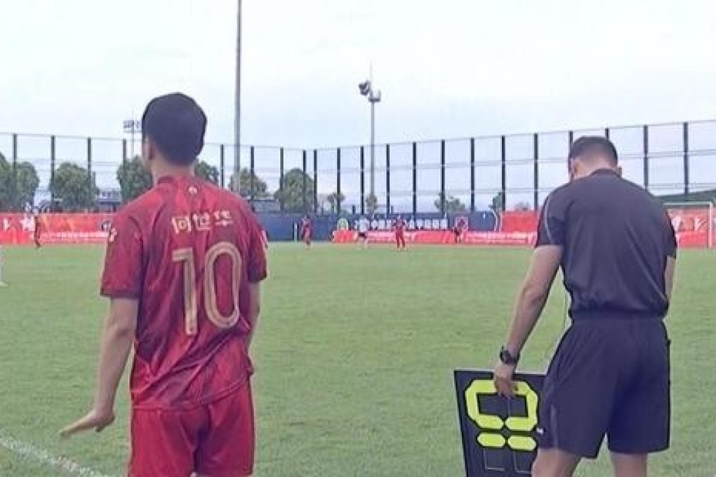 A screenshot shows Zibo Cuju owner He Shihua (No 10) come on as a substitute for his club in their China League One game against Xinjiang Tianshan Leopards on May 24, 2021. Photo: Twitter/Titan Sports