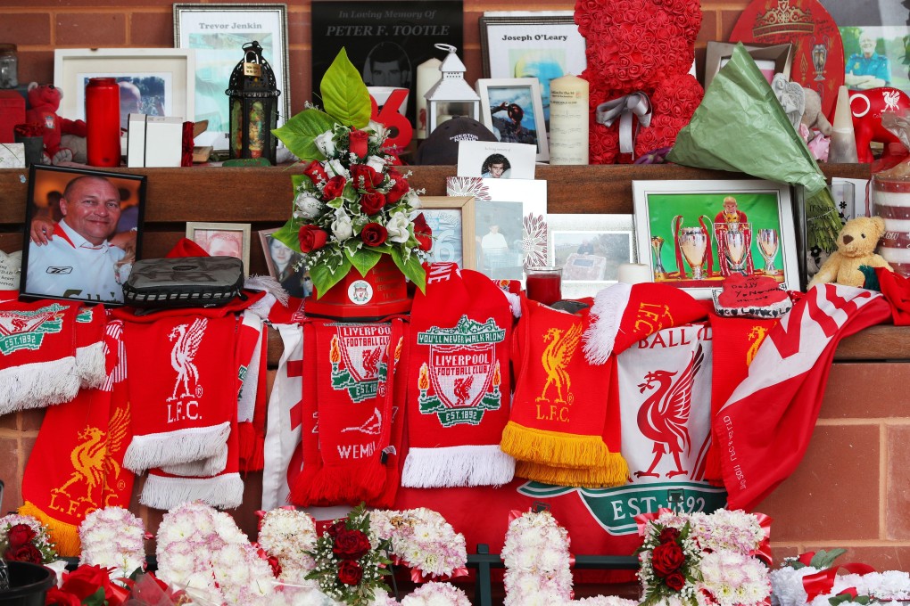 Flowers and tributes left at the Hillsborough Memorial outside Anfield stadium in Liverpool, Britain. Photo: PA / DPA