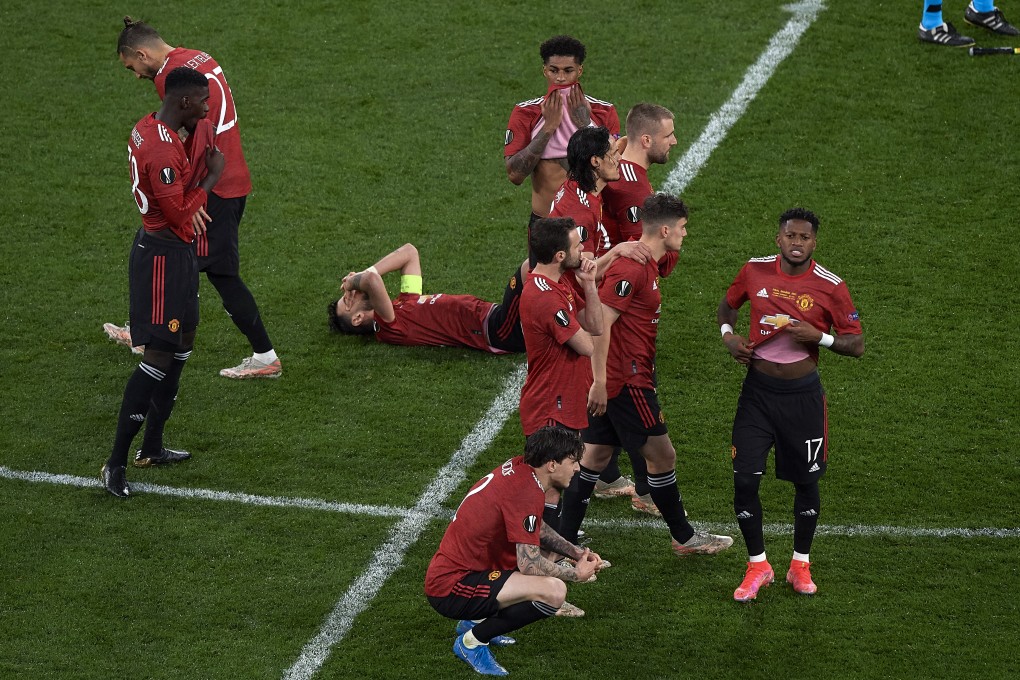 Manchester United players react after losing the Uefa Europa League final against Villarreal in Gdansk, Poland. Photo: Xinhua