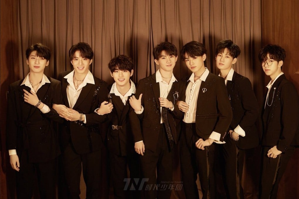 Two members of boy group Teens in Time were mobbed by frenzied fans aboard an airplane. Photo: Twitter