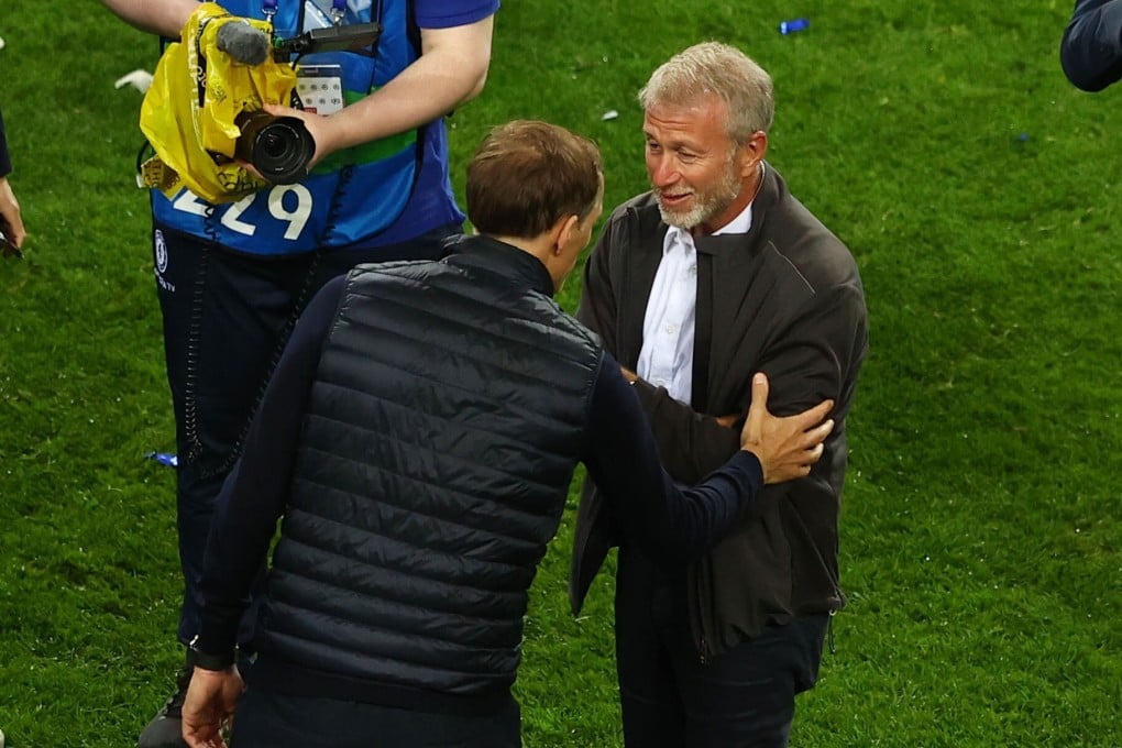 Chelsea manager Thomas Tuchel congratulates Chelsea owner Roman Abramovich after winning the Champions League. Photo: Reuters