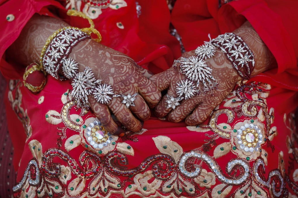 When an Indian bride died at her wedding, her groom married her sister instead. File photo: EPA
