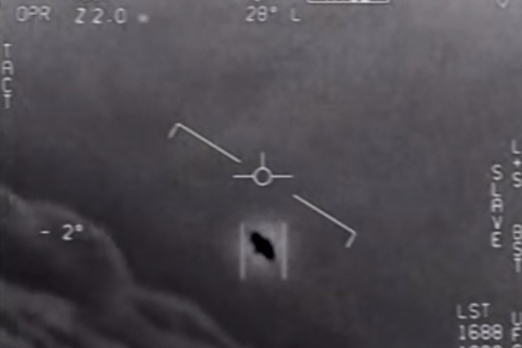 A screen grab from a UFO video released by the Pentagon in 2020. Photo: US Department of Defence