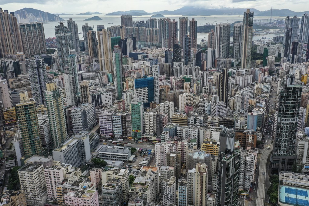 Residential and commercial buildings in Hong Kong’s Mong Kok district. Foreclosed properties are selling more quickly and more frequently these days. Photo: Martin Chan