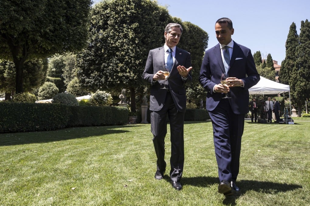 Italian Foreign Minister Luigi Di Maio (right) with US Secretary of State Antony Blinken in Rome. Photo: EPA-EFE