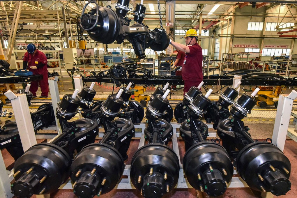 China’s official manufacturing purchasing managers’ index (PMI) fell to 50.9 in June from 51.0 in May. Photo: AFP