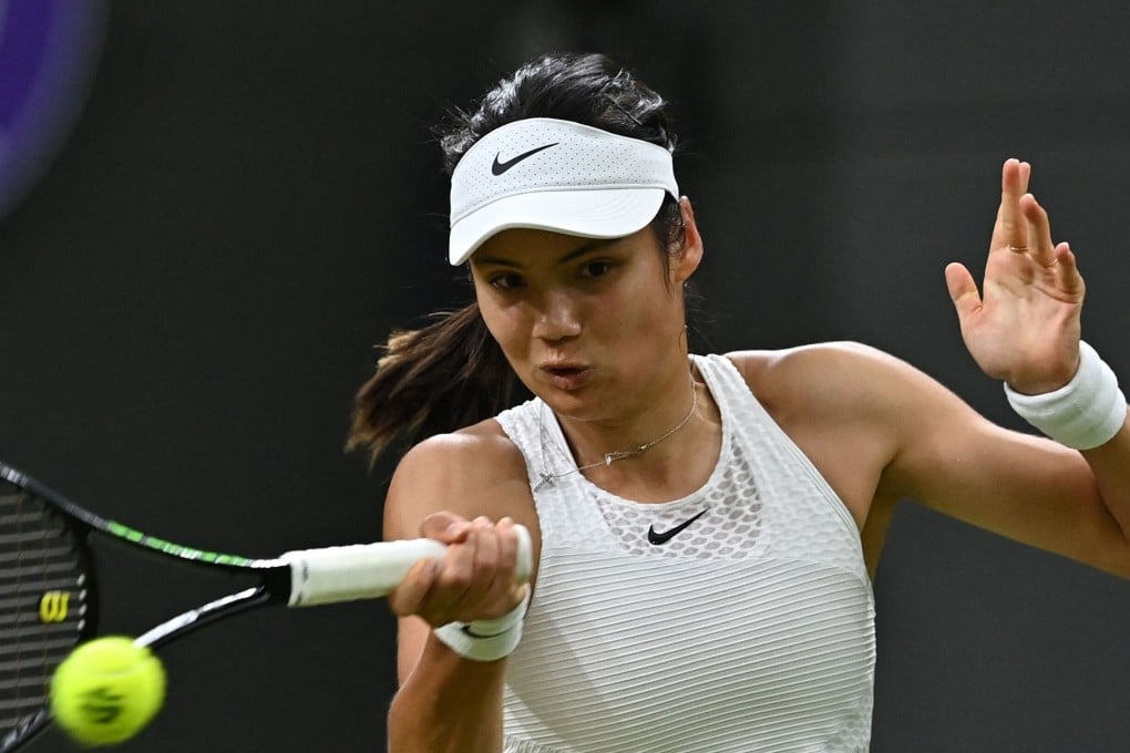Britain’s Emma Raducanu returns against Australia’s Ajla Tomljanovic during their fourth round match. Photo: AFP