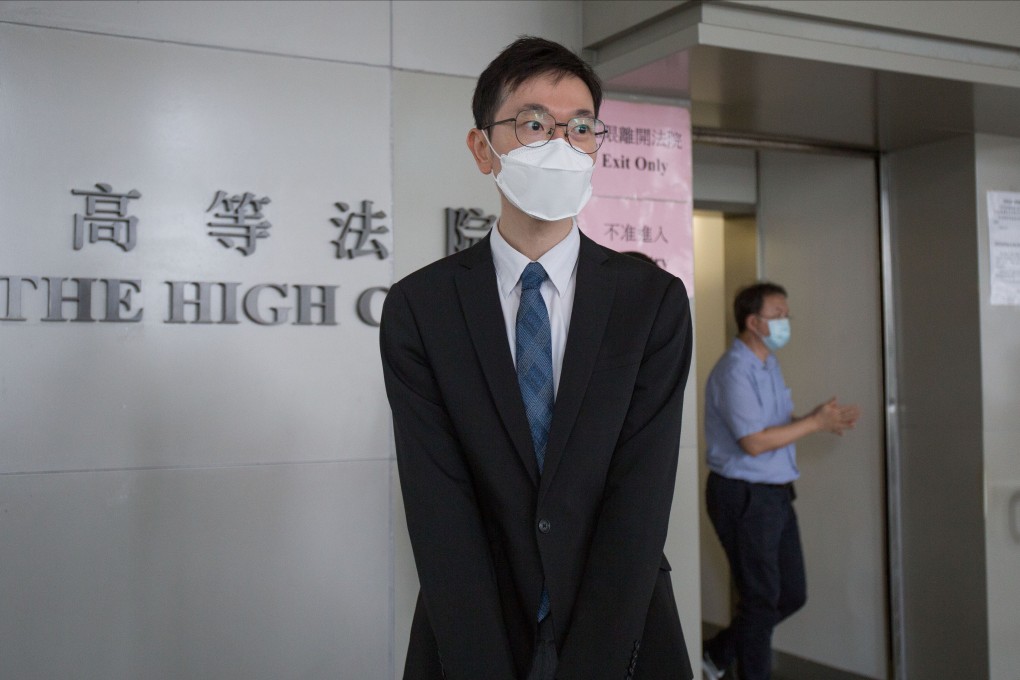Government forensic scientist Tsang Cheuk-nam leaves the High Court on Tuesday. Photo: Brian Wong