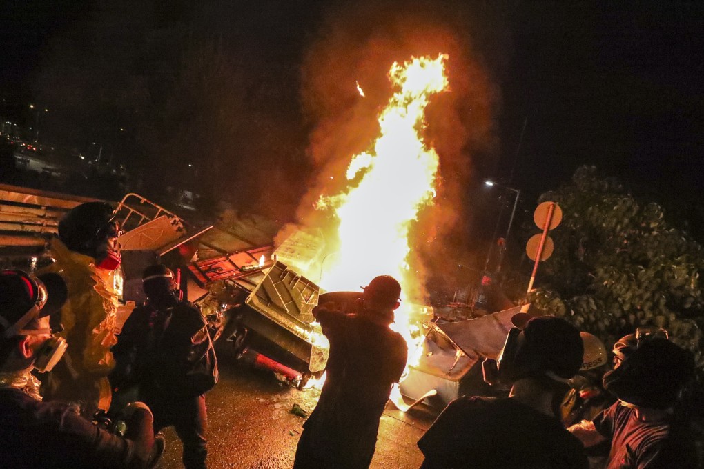 Clashes break out between riot police and students at the Chinese University of Hong Kong in Sha Tin on November 12, 2019. Photo: Felix Wong