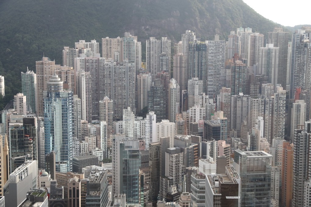 Hong Kong’s luxury rents are rising again after declining for eight consecutive quarters. Photo: Edmond So