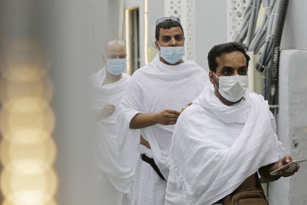 Muslim pilgrims arrive at their tent camp in Mina, near the Muslim holy city of Mecca, Saudi Arabia on Sunday. Photo: AP
