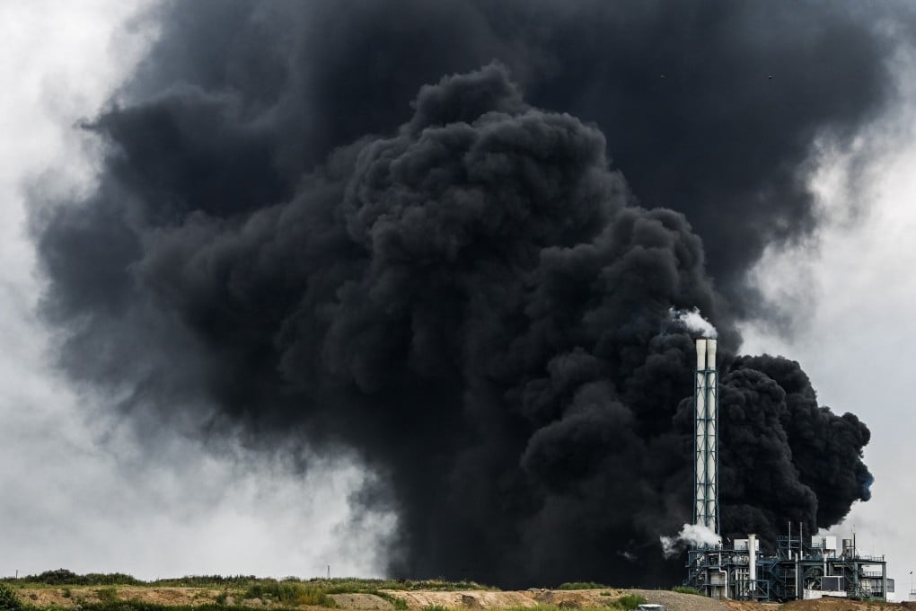 Smoke billows from the chemical industry area of Chempark in Leverkusen, Germany on Tuesday, Photo: EPA-EFE