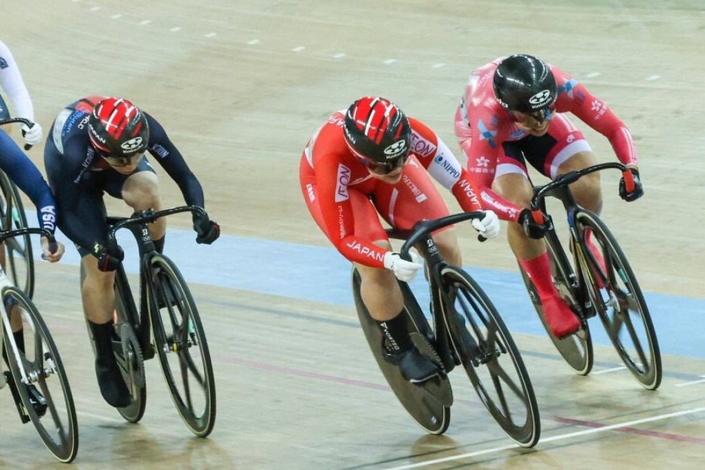 Sarah Lee (right) and Japan’s Yuka Kobayashi compete in the keirin final at the Nations Cup in Hong Kong in May. Photo: May Tse