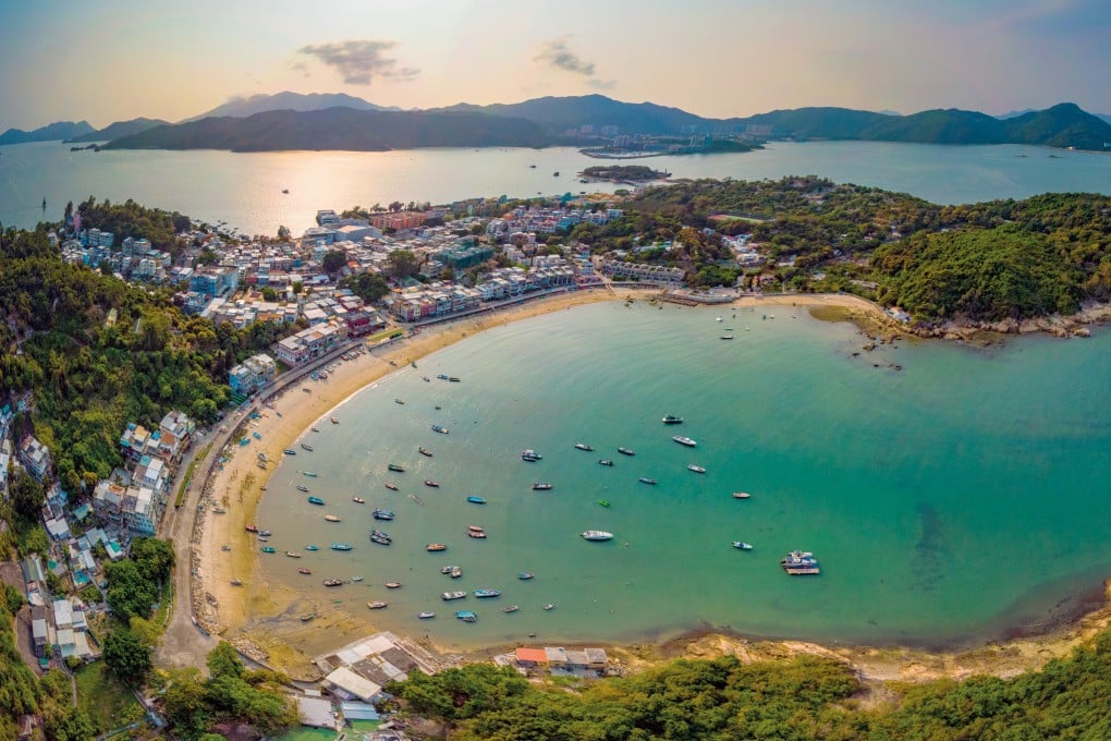 Peng Chau’s picturesque, C-shaped beach of Tung Wan Bay, is a popular spot among visitors – particularly Instagram enthusiasts.