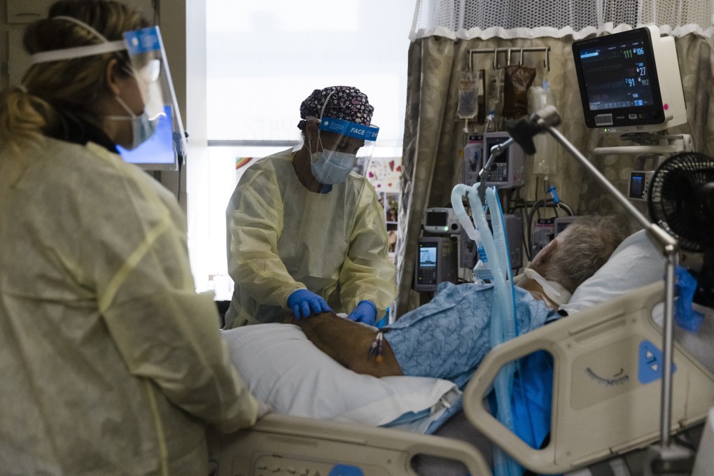 Health care workers treats a patient inside a negative pressure room in a Covid-19 intensive care unit at a hospital in Missouri, US, last week. Photo: Bloomberg