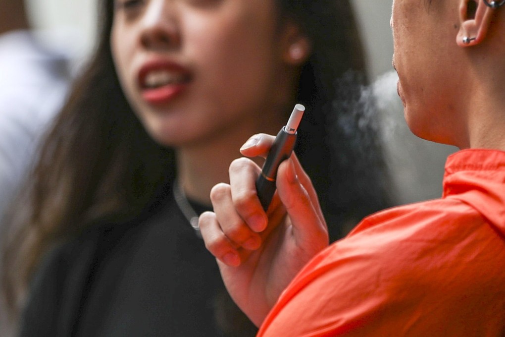 A 10-strong group of school principals are calling for the broadening of a proposed ban on e-cigarettes. Photo: Edward Wong