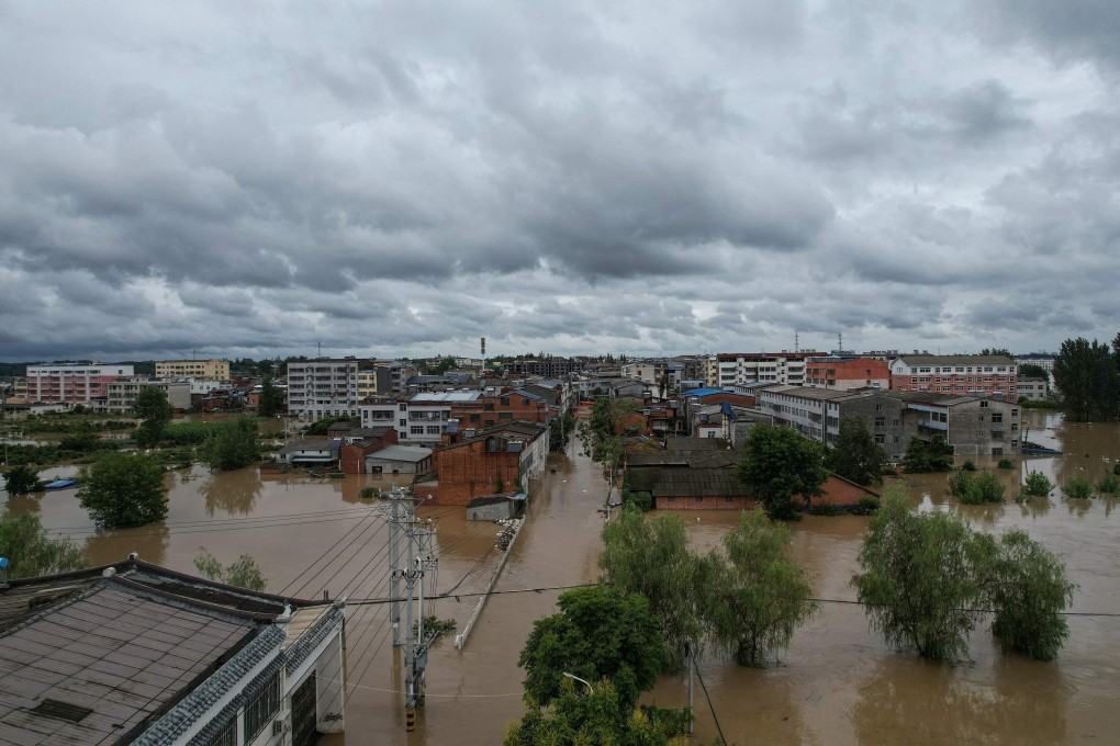 Heavy rain in Suizhou, Hubei province, has left the city flooded. Photo: AFP
