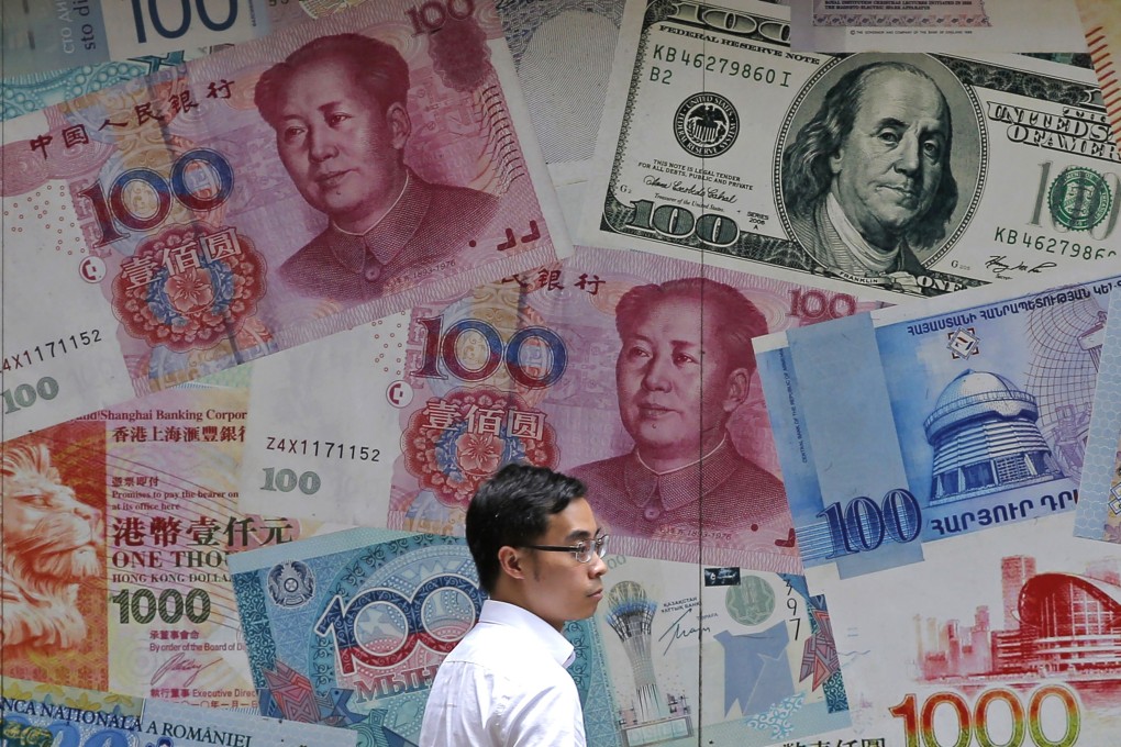 A former official under China’s State Administration of Foreign Exchange said national policymakers may want to encourage citizens to generate higher investment returns abroad. Photo: AP