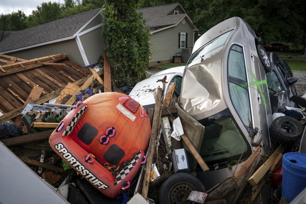 Flood damage and debris in Waverly, Tennessee. Photo: AP