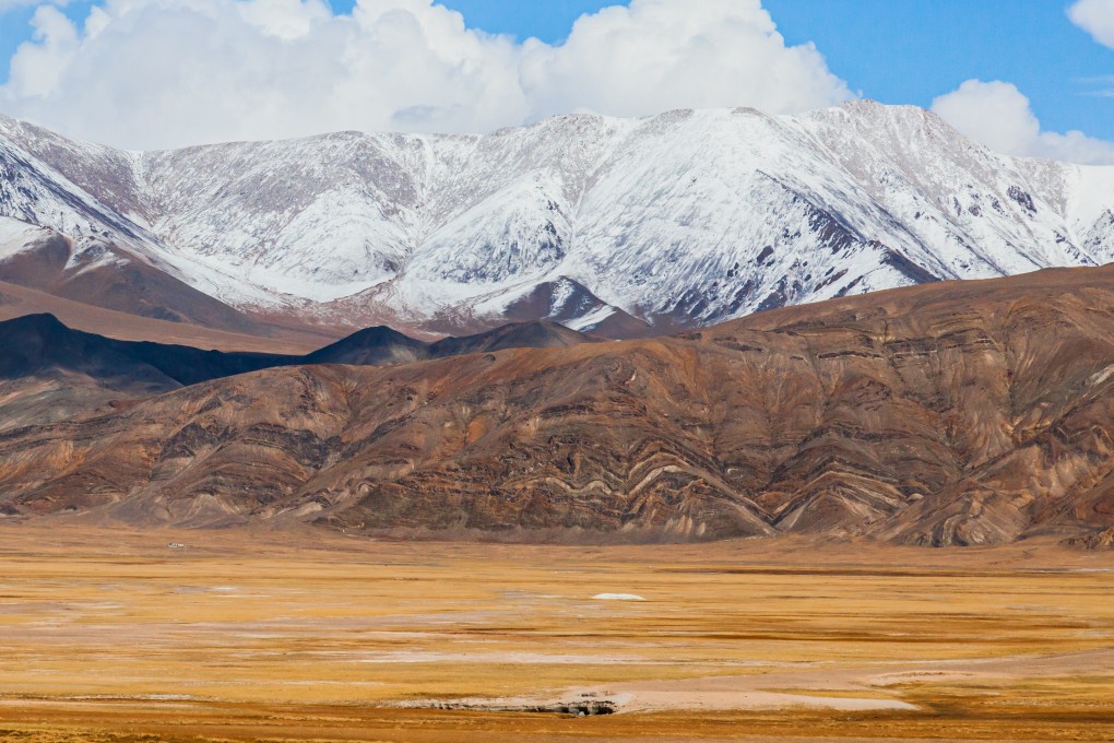 The Qinghai-Tibet plateau in China is at an altitude of more than 5,000 metres. The UN Intergovernmental Panel on Climate Change says the plateau region faces rising flood hazards and more frequent extreme heat and rain. Photo: Shutterstock