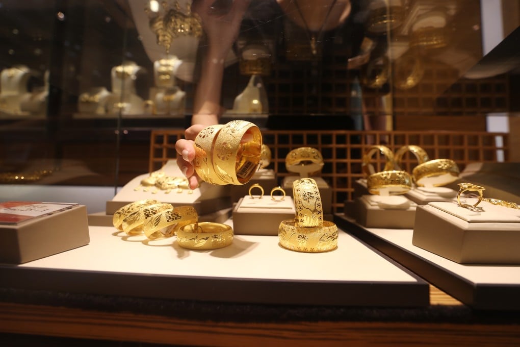 Sales of traditional gold jewellery is rising among young Chinese consumers. Photo: Winson Wong