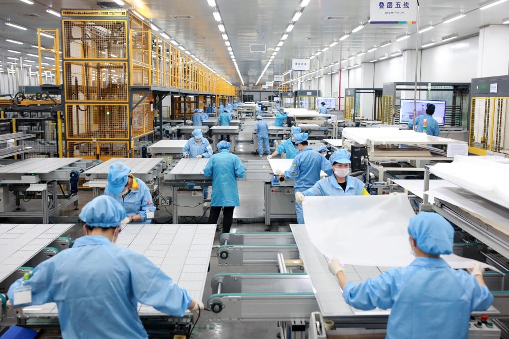 Bloomberg data showed that Chinese suppliers flooded the US solar market with panels at the end of 2017 as customers sought to avoid paying a 30 per cent import tariff. Photo: Reuters