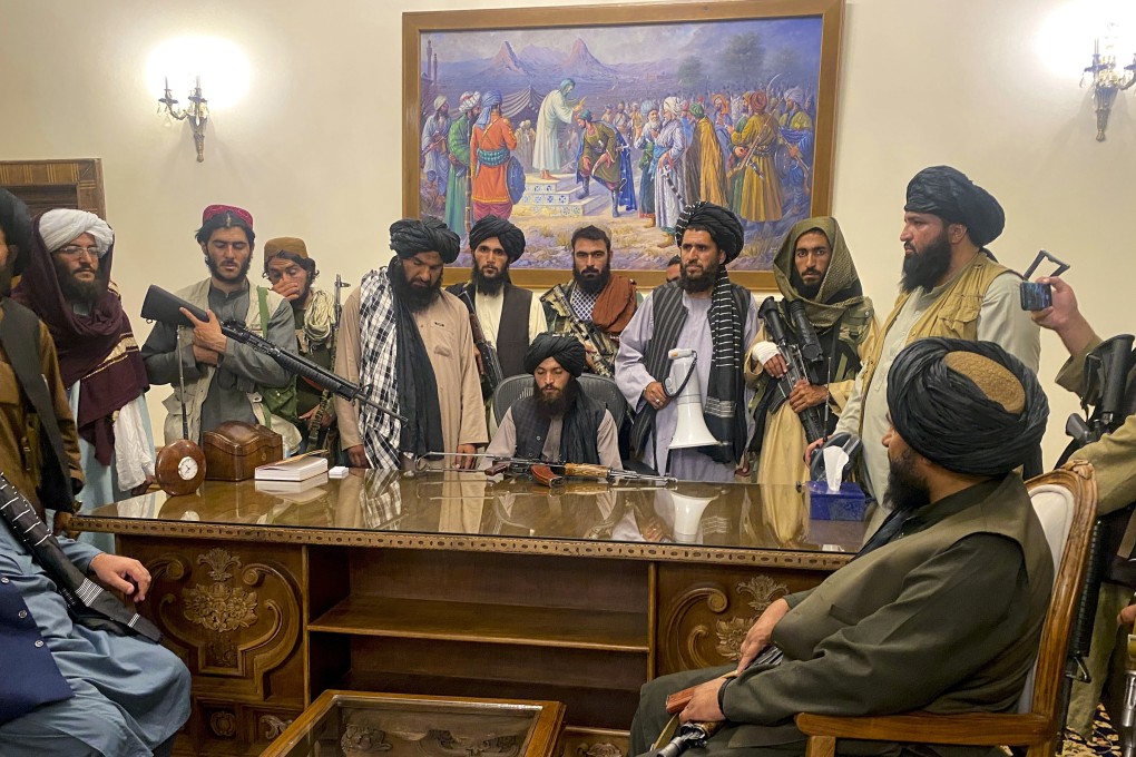 Taliban fighters take control of the Afghan presidential palace in the capital Kabul on August 15. Photo: AP