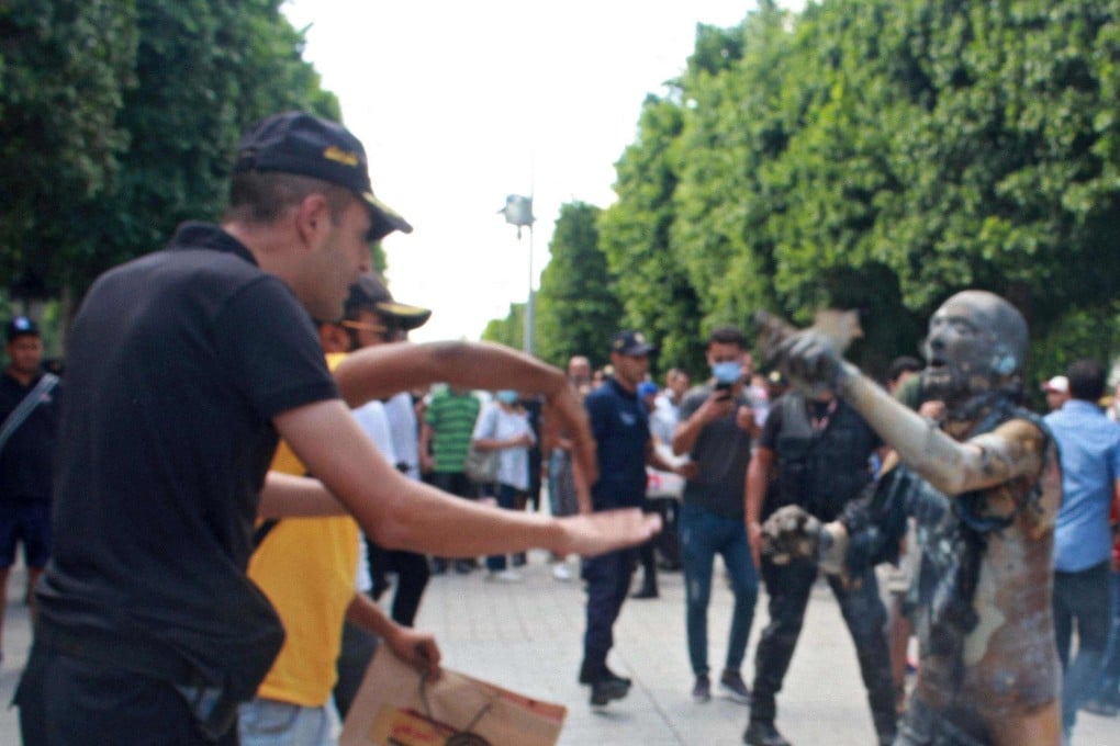 A man who set himself on fire in Tunis, Tunisia on Saturday has died from his injuries. Photo: AFP
