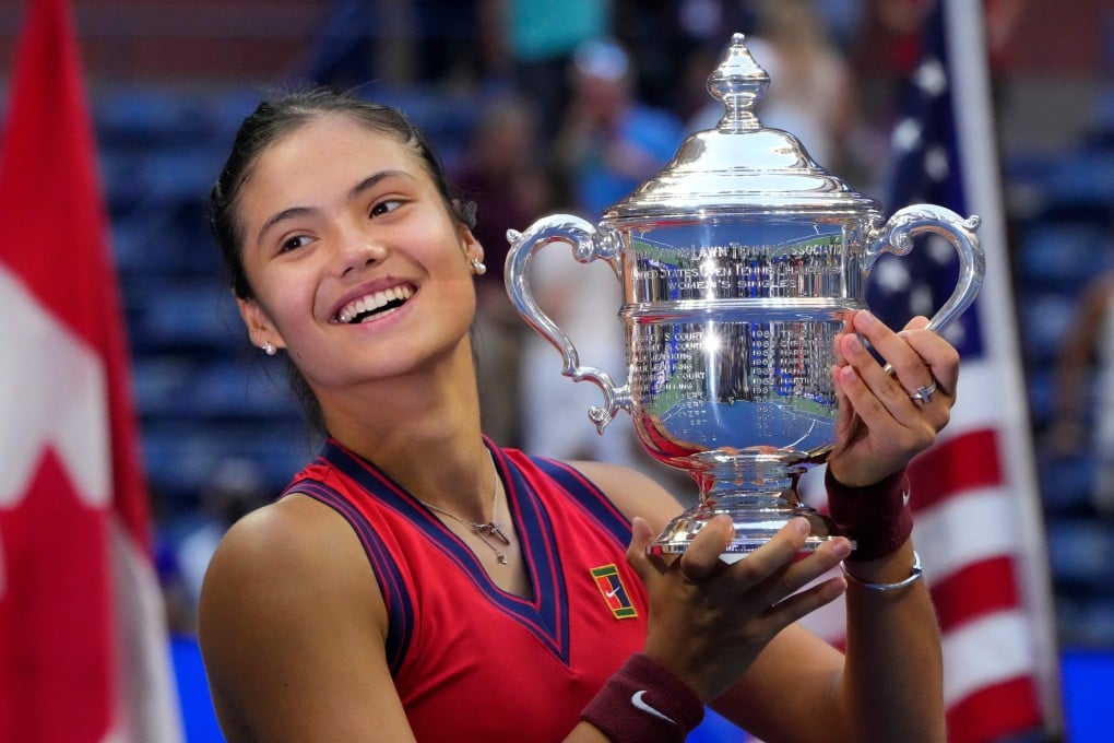 Britain’s Emma Raducanu celebrates with the trophy after winning the 2021 US Open. Photo: AFP