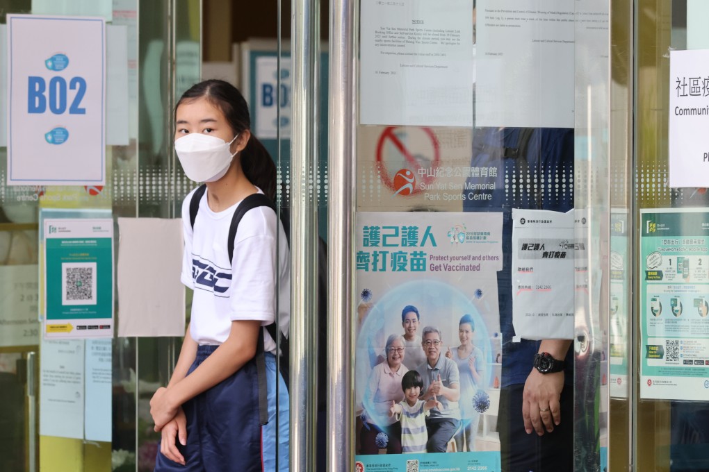 Experts have recommended that Hong Kong’s adolescents receive only one dose of the BioNTech vaccine. Photo: May Tse