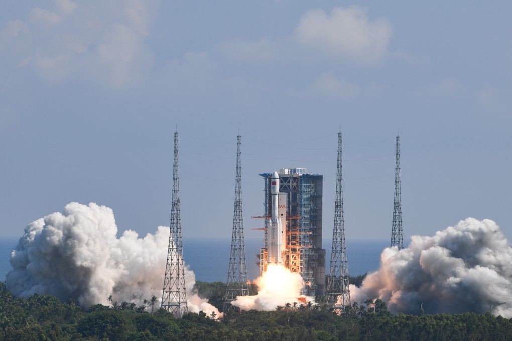 The Tianzhou 3 cargo spacecraft blasts off from the Wenchang launch site on Monday. Photo: Xinhua