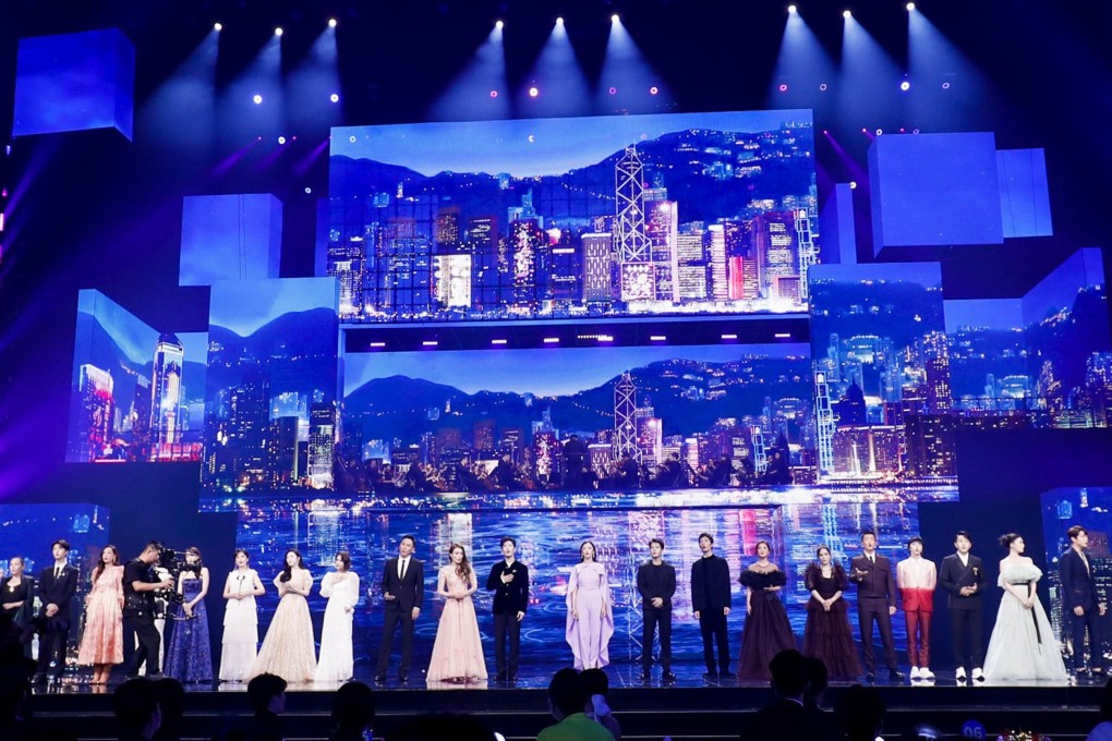 Performers on stage at the Mid-Autumn Festival Concert in the Greater Bay Area 2021. Photo: Xinhua