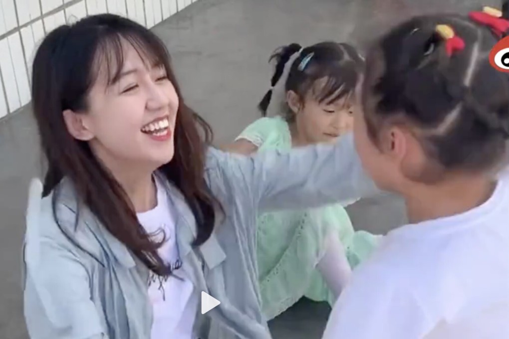 Good Samaritan or scammer? That’s the question being asked after scandal engulfed a teacher previously seen as a role model for her work with children. Photo: Weibo