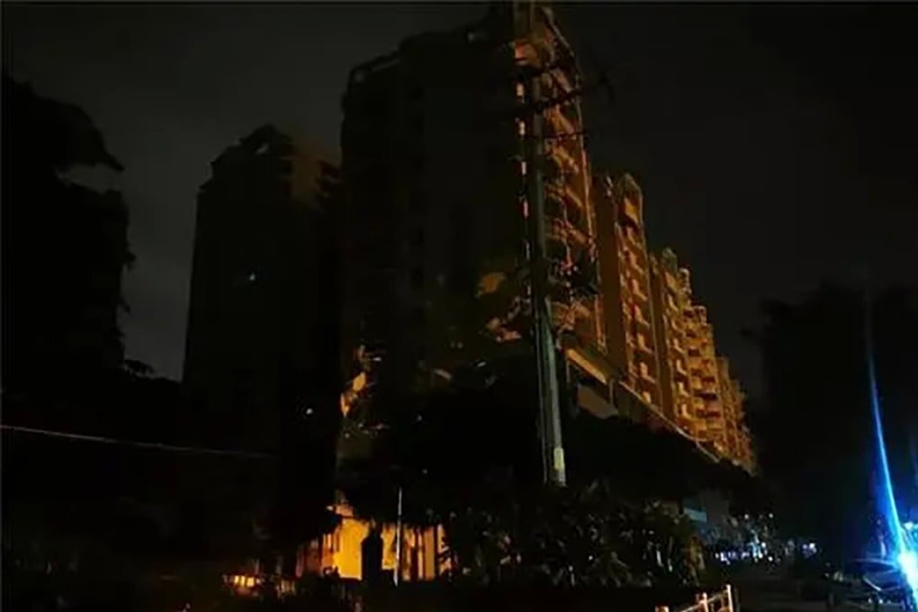 Several mainland provinces announced electricity curbs on sectors with high energy intensity and emissions in mid-September, including economic powerhouses Guangdong and Zhejiang, triggering outages in factories and residential homes. Photo: Weibo