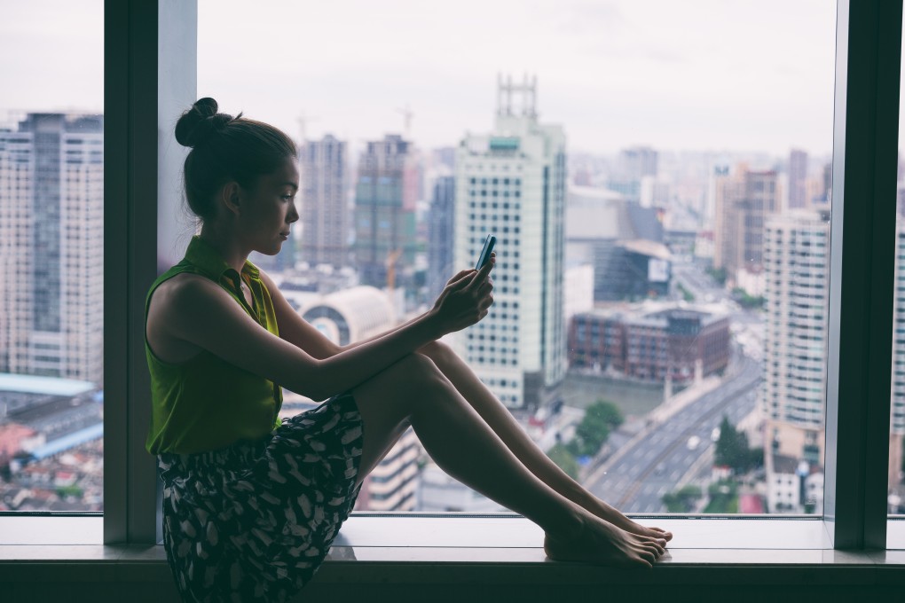 Online scammers try to build months-long relationships with their victims before convincing them into fraudulent investments. Photo: Shutterstock