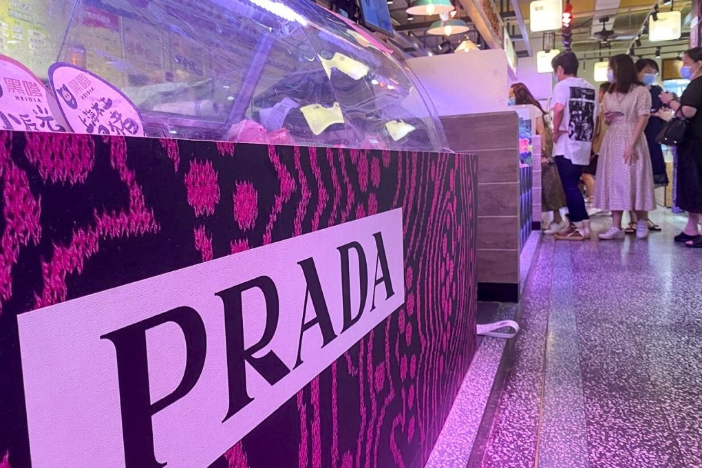 A view of Wuzhong wet market on Wulumuqi Road M, Shanghai where Prada distributed wrapping paper and shopping bags, October 2021. Photo: SCMP/ Daniel Ren