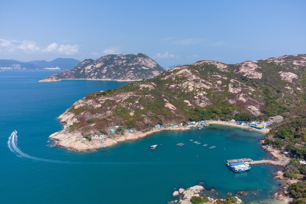 Beaufort Island, also known as Lo Chau, in the background. Photo: Shutterstock