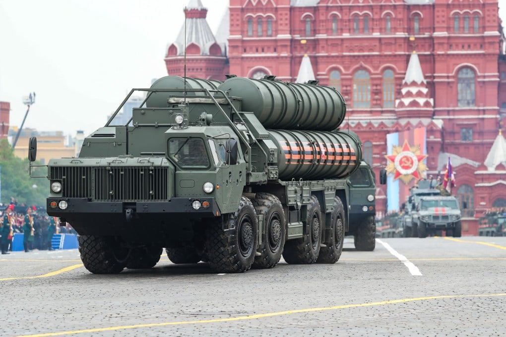 A Russian S-400 Triumf surface-to-air missile system in Red Square, Moscow. Photo: Xinhua