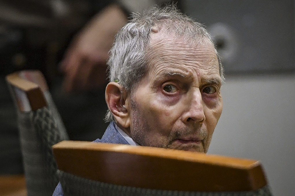 Real estate heir Robert Durst looks back during his murder trial in Los Angeles in March 2020. Photo: AP