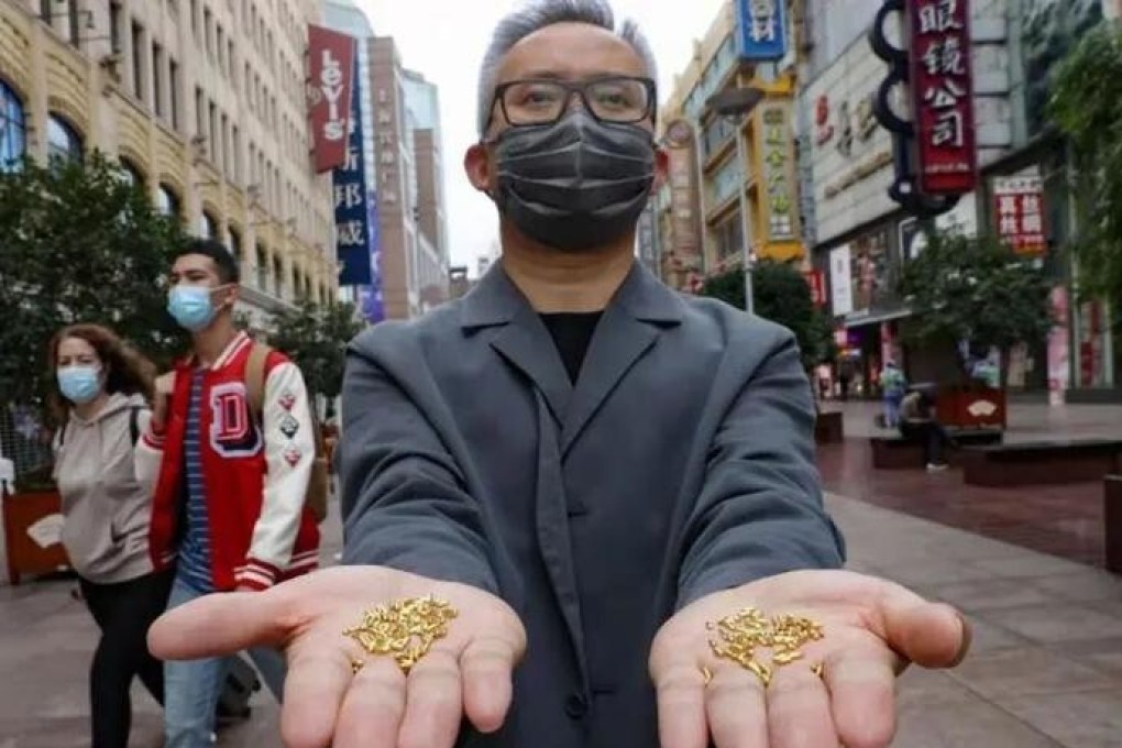 Golden Rice Protest Chinese artist dumps 1,000 ‘golden rice grains’ across city to bring ...