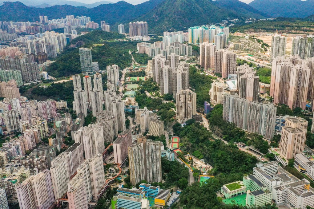 Hong Kong’s housing minister says it could take up to 20 years to substantially reduce the waiting time for public housing. Photo: Martin Chan